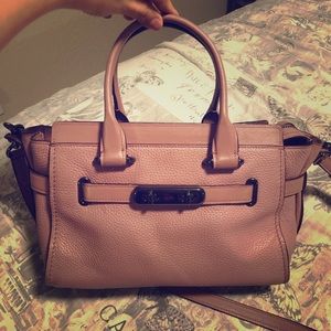 Coach Swagger 27 dusty pink bag!